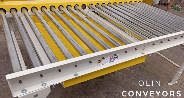 Transportador de rodillo vivo por cadena